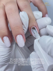 Nails - White Gold Flakes Anwendung